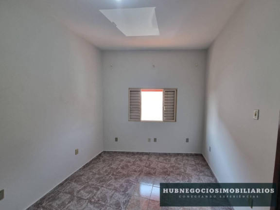 Imagem Casa com 2 Quartos à Venda, 130 m² em Roxo Verde - Montes Claros
