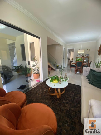 Imagem Casa com 3 Quartos à Venda,  em Santa Mônica - Feira De Santana