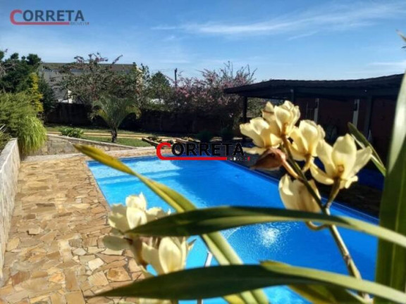 Imagem Chácara com 8 Quartos à Venda, 3.200 m² em Votorantim - Ibiúna