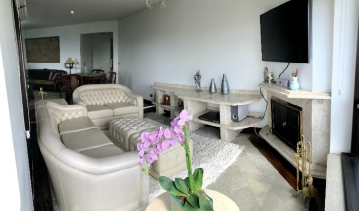 Imagem Imóvel com 4 Quartos à Venda, 230 m² em Panamby - São Paulo Imagem Imóvel com 4 Quartos à Venda, 230 m² em Panamby - São Paulo