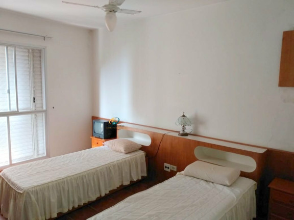 Imagem Apartamento com 4 Quartos à Venda, 130 m² em Pitangueiras - Guarujá