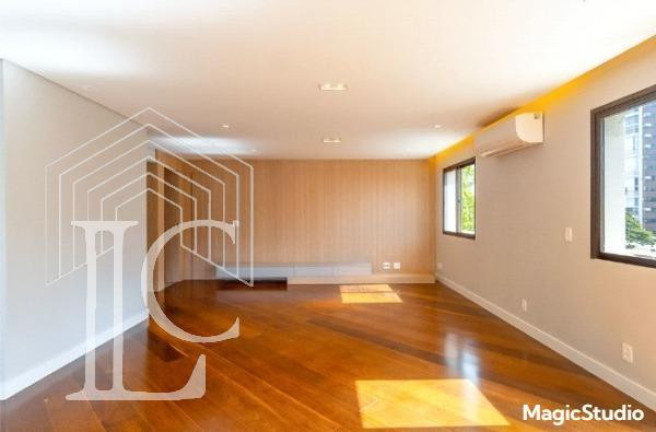 Imagem Apartamento com 3 Quartos à Venda, 197 m² em Itaim Bibi - São Paulo Imagem Apartamento com 3 Quartos à Venda, 197 m² em Itaim Bibi - São Paulo