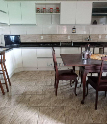 Imagem Sobrado com 3 Quartos à Venda, 185 m² em São Vicente - Itajaí