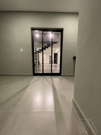 Imagem Casa com 3 Quartos à Venda, 133 m² em Jardim Maristela - Atibaia Imagem Casa com 3 Quartos à Venda, 133 m² em Jardim Maristela - Atibaia