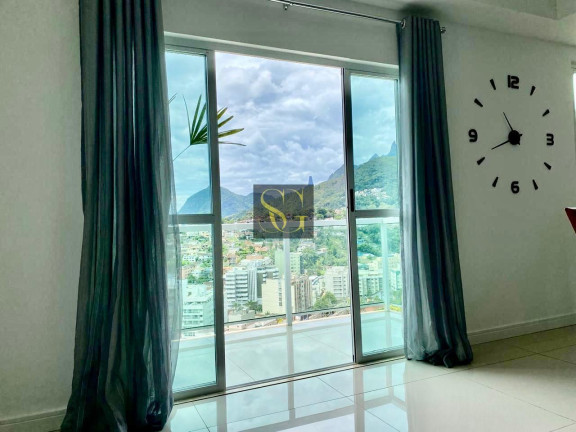 Imagem Casa com 3 Quartos à Venda, 250 m² em Agriões - Teresópolis