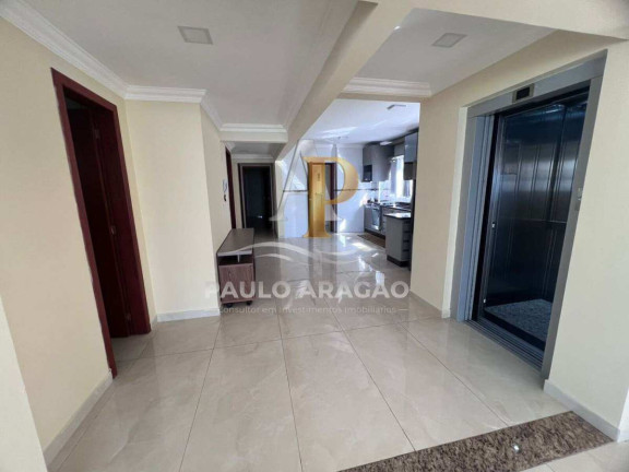 Imagem Apartamento com 3 Quartos à Venda, 187 m² em Centro - Balneário Camboriú