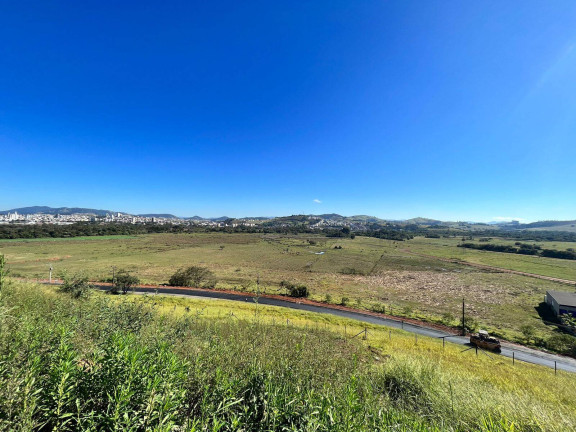 Imagem Terreno à Venda, 100.000 m² em Pitangueiras - Pouso Alegre Imagem Terreno à Venda, 100.000 m² em Pitangueiras - Pouso Alegre