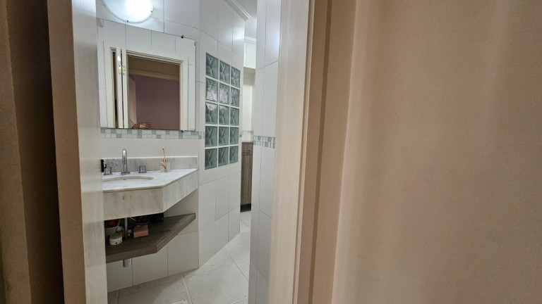 Imagem Apartamento com 3 Quartos à Venda, 131 m² em Moema - São Paulo Imagem Apartamento com 3 Quartos à Venda, 131 m² em Moema - São Paulo