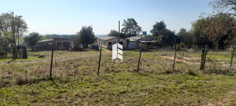 Imóvel com 3 Quartos à Venda, 750.000.000 m² em Zona Rural - Dilermando De Aguiar