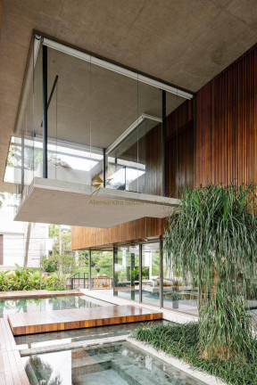 Imagem Casa com 4 Quartos à Venda, 731 m² em Alphaville Residencial Um - Barueri Imagem Casa com 4 Quartos à Venda, 731 m² em Alphaville Residencial Um - Barueri