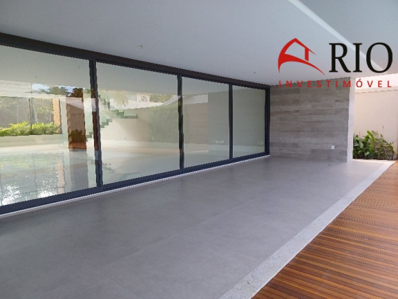 Imagem Casa com 5 Quartos à Venda, 1.520 m² em Barra Da Tijuca - Rio De Janeiro Imagem Casa com 5 Quartos à Venda, 1.520 m² em Barra Da Tijuca - Rio De Janeiro