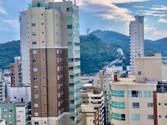 Imagem Apartamento com 3 Quartos à Venda, 252 m² em Centro - Balneário Camboriú Imagem Apartamento com 3 Quartos à Venda, 252 m² em Centro - Balneário Camboriú