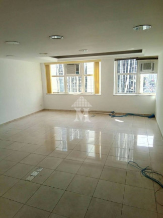 Sala Comercial para Alugar, 122 m² em Bela Vista - São Paulo
