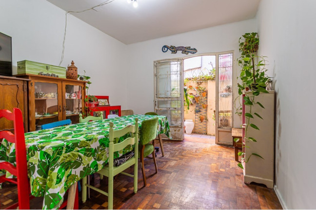 Imagem Apartamento com 3 Quartos à Venda, 122 m² em Santana - Porto Alegre