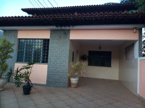 Imagem Casa com 3 Quartos à Venda, em Campo Grande - Rio De Janeiro Imagem Casa com 3 Quartos à Venda, em Campo Grande - Rio De Janeiro