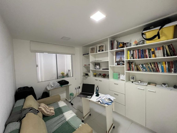 Imagem Casa de Condomínio com 4 Quartos à Venda, 267 m² em Itapuã - Salvador