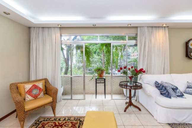 Imagem Apartamento com 3 Quartos à Venda, 175 m² em Jardim Paulista - São Paulo