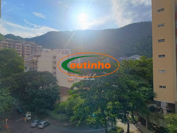 Apartamento com 2 Quartos à Venda, 69 m² em Grajaú - Rio De Janeiro