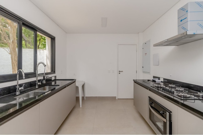 Imagem Casa com 3 Quartos à Venda, 318 m² em Jardim Paulista - São Paulo Imagem Casa com 3 Quartos à Venda, 318 m² em Jardim Paulista - São Paulo