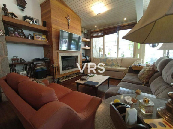 Imagem Casa com 5 Quartos à Venda, 269 m² em Albuquerque - Teresópolis Imagem Casa com 5 Quartos à Venda, 269 m² em Albuquerque - Teresópolis