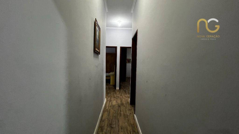 Imagem Casa com 3 Quartos à Venda, 185 m² em Vila Assunção - Praia Grande Imagem Casa com 3 Quartos à Venda, 185 m² em Vila Assunção - Praia Grande