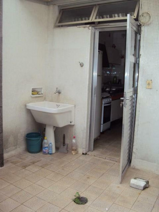 Imagem Imóvel com 3 Quartos à Venda, 140 m² em Pitangueiras - Guarujá Imagem Imóvel com 3 Quartos à Venda, 140 m² em Pitangueiras - Guarujá
