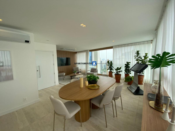 Apartamento com 3 Quartos à Venda, 250 m² em Itaim Bibi - São Paulo