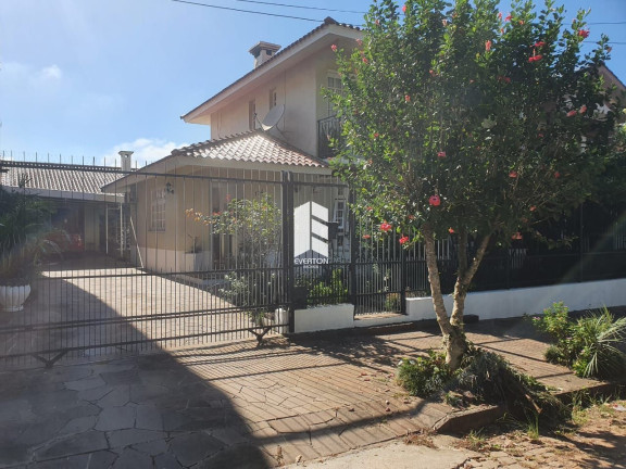 Imagem Casa com 3 Quartos à Venda,  em Camobi - Santa Maria