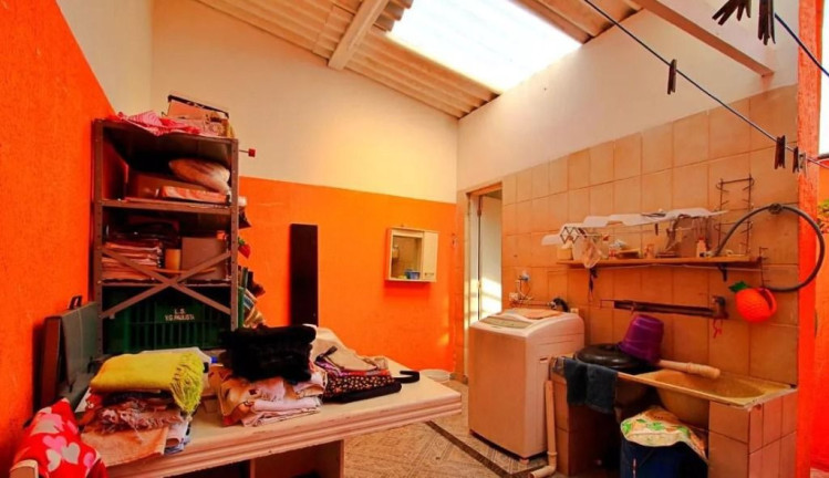 Imagem Casa com 2 Quartos à Venda, 83 m² em Jardim Pilar - Santo André Imagem Casa com 2 Quartos à Venda, 83 m² em Jardim Pilar - Santo André