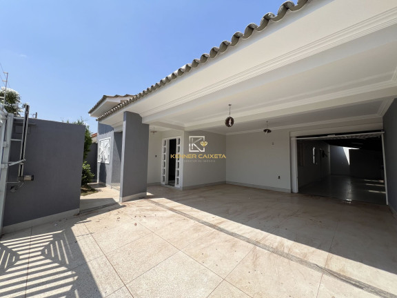 Casa com 4 Quartos à Venda, 229 m² em Guanabara - Patos De Minas