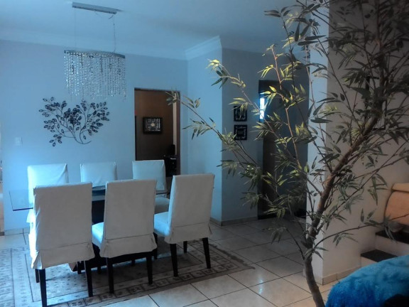 Imagem Sobrado com 3 Quartos à Venda, 250 m² em Centro - Suzano Imagem Sobrado com 3 Quartos à Venda, 250 m² em Centro - Suzano