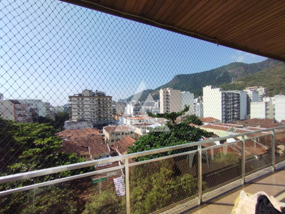 Imagem Apartamento com 3 Quartos à Venda, 121 m² em Tijuca - Rio De Janeiro Imagem Apartamento com 3 Quartos à Venda, 121 m² em Tijuca - Rio De Janeiro