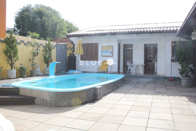 Imagem Casa com 3 Quartos à Venda, 347 m² em Praia Da Cal - Torres Imagem Casa com 3 Quartos à Venda, 347 m² em Praia Da Cal - Torres