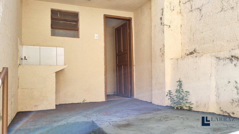 Imagem Casa com 2 Quartos à Venda, 170 m² em Centro - Ribeirão Preto Imagem Casa com 2 Quartos à Venda, 170 m² em Centro - Ribeirão Preto