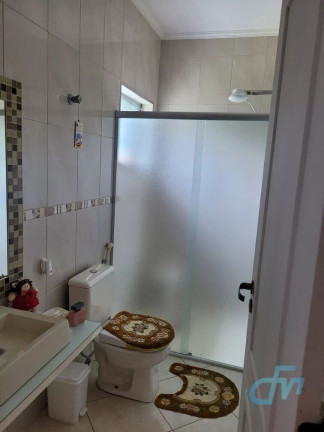 Imagem Casa com 3 Quartos à Venda, 290 m² em Vila Nova Socorro - Mogi Das Cruzes