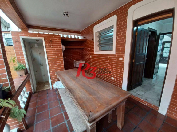 Sobrado com 3 Quartos para Alugar, 90 m² em Embaré - Santos