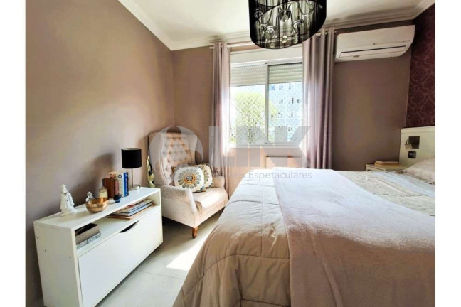 Imagem Apartamento com 3 Quartos à Venda, 64 m² em Cristal - Porto Alegre Imagem Apartamento com 3 Quartos à Venda, 64 m² em Cristal - Porto Alegre