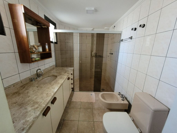 Imagem Apartamento com 3 Quartos à Venda, 123 m² em Pitangueiras - Guarujá
