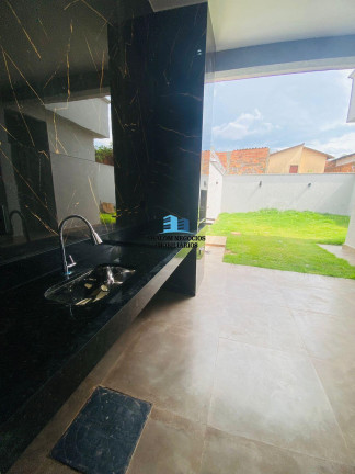 Imagem Casa com 3 Quartos à Venda, 142 m² em Santa Fé - Goiânia
