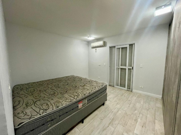 Imagem Casa com 2 Quartos à Venda, 136 m² em Jardim Das Acácias - São Paulo