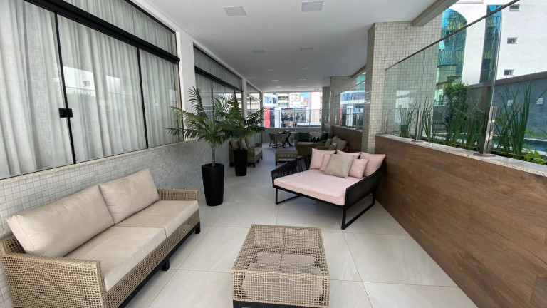 Imagem Apartamento com 4 Quartos à Venda, 200 m² em Meia Praia - Itapema