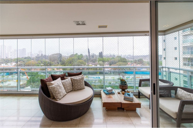 Imagem Apartamento com 4 Quartos à Venda, 240 m² em Campo Belo - São Paulo