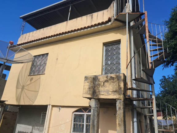 Imagem Casa com 3 Quartos à Venda, 360 m² em Campo Grande - Rio De Janeiro