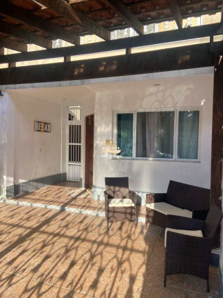 Imagem Casa com 3 Quartos à Venda, 118 m² em Canto Do Forte - Praia Grande