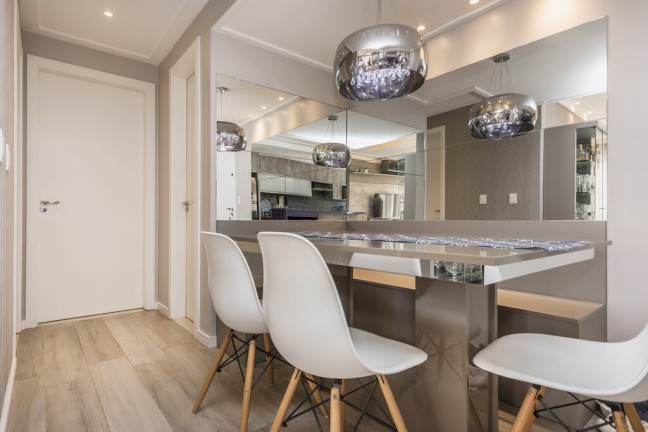 Imagem Apartamento com 2 Quartos à Venda, 64 m² em Independência - Porto Alegre