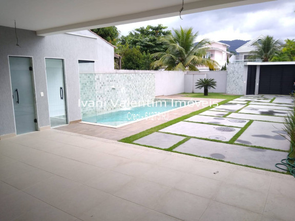 Imagem Casa de Condomínio com 5 Quartos à Venda, 340 m² em Barra Da Tijuca - Rio De Janeiro Imagem Casa de Condomínio com 5 Quartos à Venda, 340 m² em Barra Da Tijuca - Rio De Janeiro