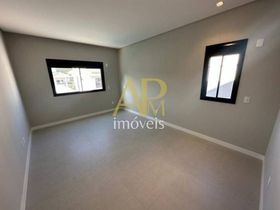Imagem Casa com 3 Quartos à Venda, 362 m² em Pedra Branca - Palhoça Imagem Casa com 3 Quartos à Venda, 362 m² em Pedra Branca - Palhoça