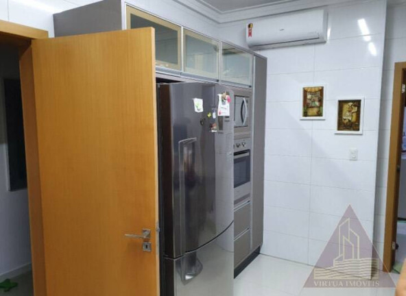 Imagem Apartamento com 3 Quartos à Venda, 206 m² em Pompéia - Santos