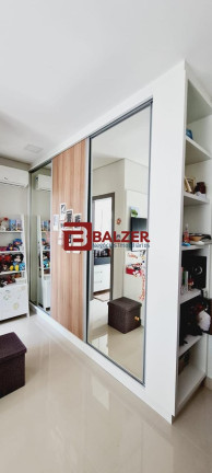 Imagem Casa com 3 Quartos à Venda, 200 m² em Corrego Grande - Florianópolis Imagem Casa com 3 Quartos à Venda, 200 m² em Corrego Grande - Florianópolis