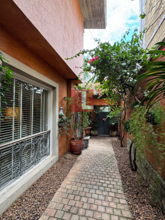 Imagem Casa com 3 Quartos à Venda, 340 m² em Jardim Luzitânia - São Paulo Imagem Casa com 3 Quartos à Venda, 340 m² em Jardim Luzitânia - São Paulo